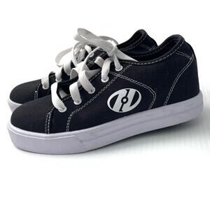 Heelys classic black athletic roller shoes size 4 youth black and white